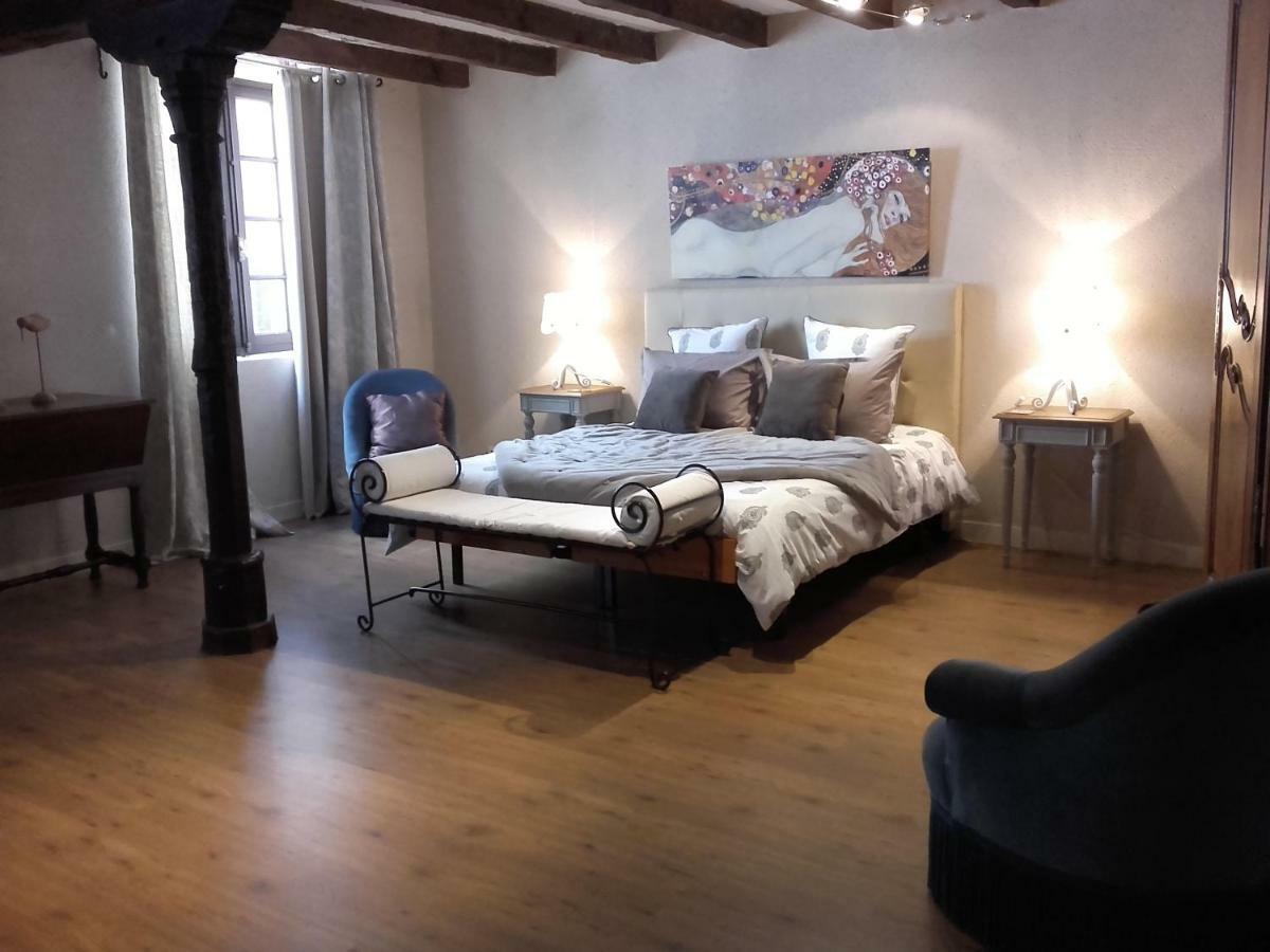 שינון La Maison Rouge מראה חיצוני תמונה