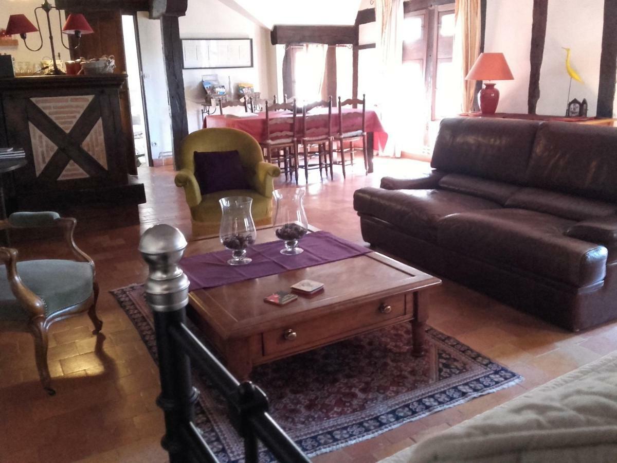 שינון La Maison Rouge מראה חיצוני תמונה